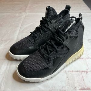Adidas Tubular sneakers Men’s sz 8.5